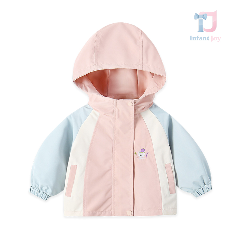 Яке/Ветровка с Добавени Качулка и Мини Бродерия Cotton Candy
