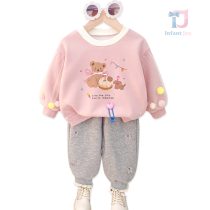 Комплект от Суитшърт с Тюлени Ръкави и Акцент Пухкави Топчета Happy Birthday Bear Pink - 2 части