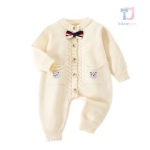 Premium Ромпър от Плетиво с Папийонка и Апликации Gentlemen Bear