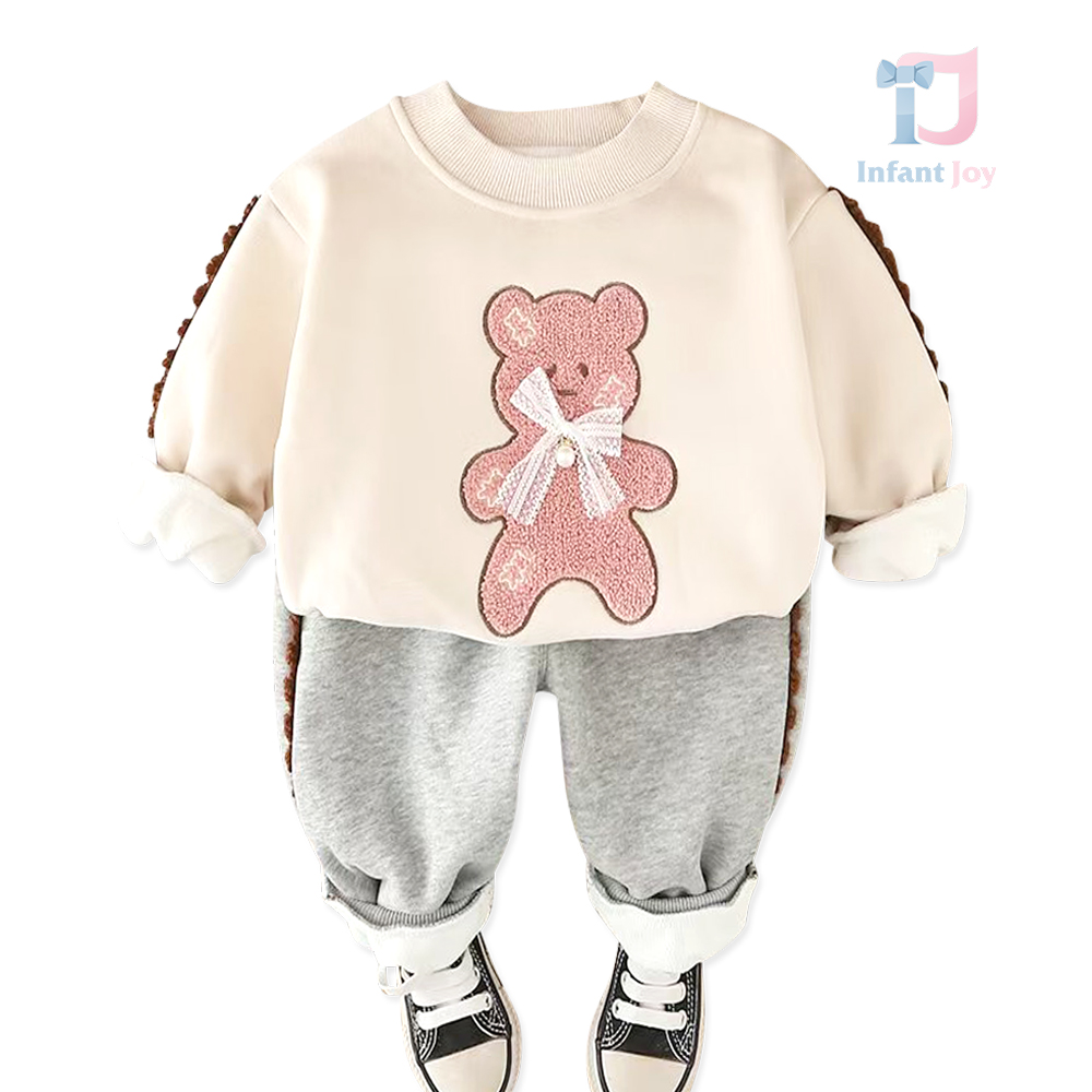 Ватиран Комплект от Блузка/Суитшърт с Апликации и Панталон Softy Bear Vanilla - 2 части