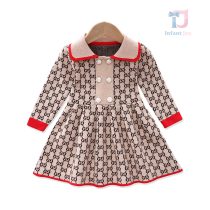 Premium Изискана Рокля от Плетиво с Яка и Декоративни Копчета Royal Code